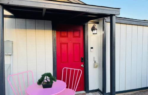 New Tiny Home Uptown Phoenix (Unit E) - Foto 1