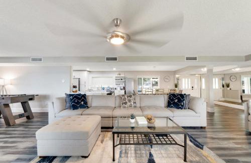 Beautiful Lake View Retreat Drivable To Theme Parks 3 Bedroom Home - Foto 10