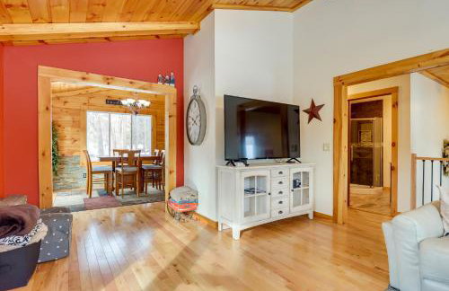 5 Mi to Slopes! Group Ski House with Game Room - Foto 7