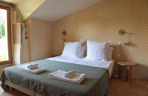 Maison Littré - Piscine chauffée - Au calme entre vignes et forêt - Foto 15