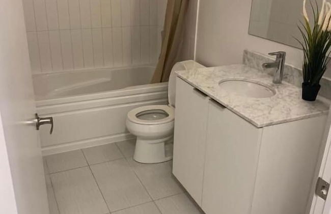 Waterfront Yonge Apartments - Photo 56