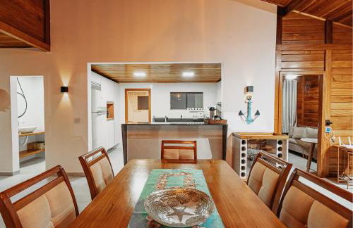 casadecastelhanos, Quadra do MAR de CASTELHANOS, 4 suítes com AR, Churrasqueira, Piscina, Hidromassagem, Cozinha INTEGRADA GOURMET Ideal para FAMÍLIA E AMIGOS - Foto 33