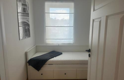 Sosnowy Nadmorski Zakątek blisko plaży z parkingiem - Foto 21