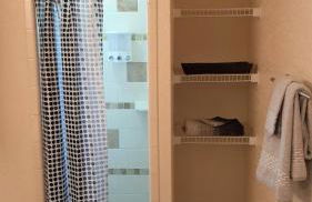 Near to OUHSC Hospitals-Garage Studio - Photo 41