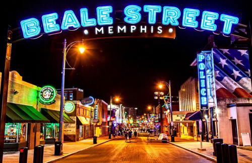 Peaceful Retreat in Gated Midtown Community - Foto 20