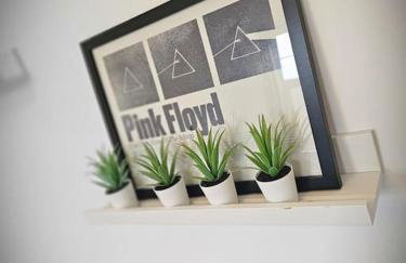 The Fox Den - Photo 10