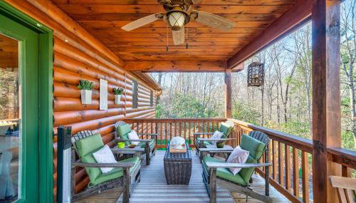 Misty Creek Cabin Private 3 BDR w/ Game Room! - Foto 2