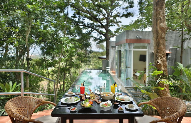 Ambong Pool Villas - Photo 58