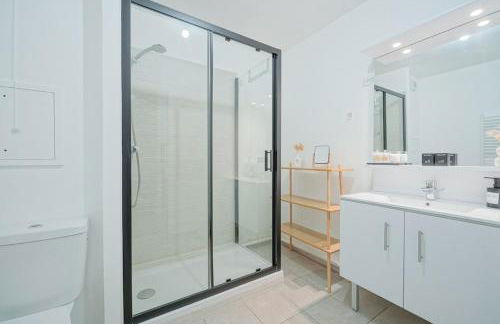 Parking private free - Family cocoon - Quiet - 7 min Tram T5 - Foto 6