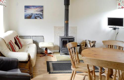 Bluebell Cottage - Photo 2