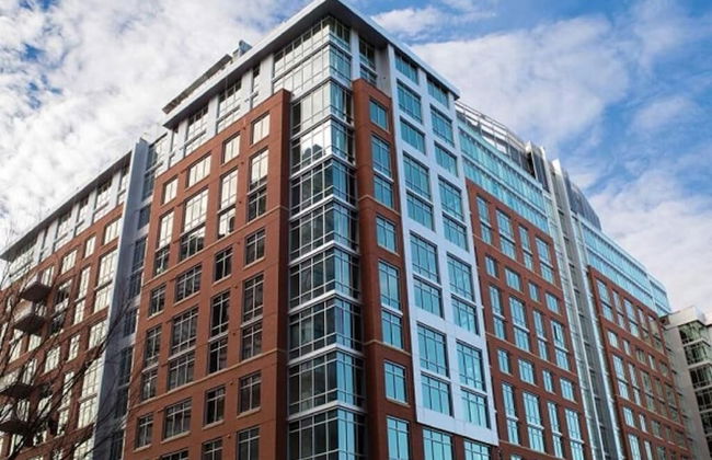 National at Reston Town Center - Photo 12