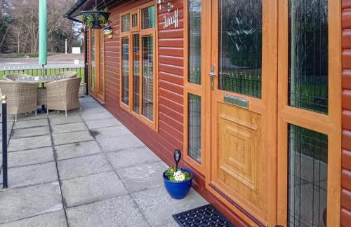 Stag Lodge - Photo 16