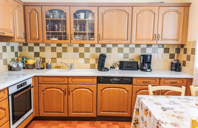 3 bedroom House in Solliès-Pont with private pool and garden - Photo 22