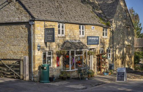 Longborough House - Photo 36