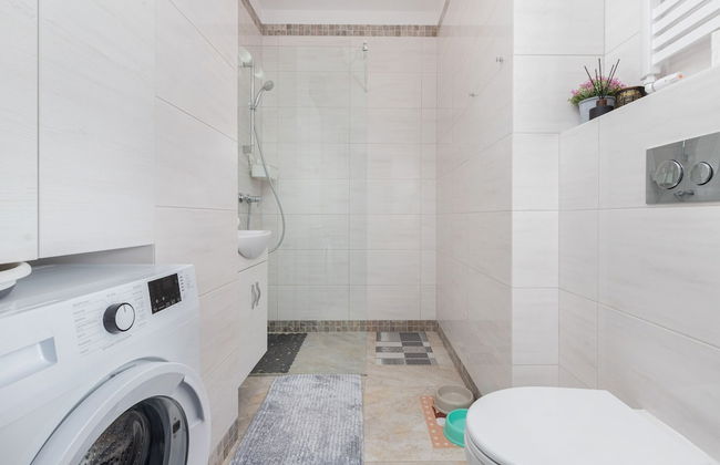 Sunny Seaside Apartment by Renters - Foto 61