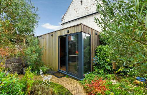 Convenient 3-Bed Near Bingham Station & Town Centre - Foto 25