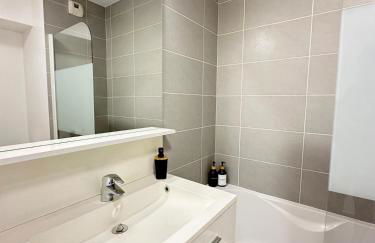 charmant T2 avec parking privé près de la gare - Foto 10