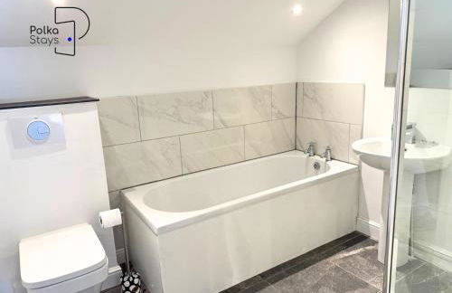 No 2 PolkaStays Ivy Farm Rosewood Cottage - Foto 31