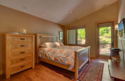 Fairway Favorite - Walk to Tahoe City Shops, Dining & Lake - Pet Friendly - Foto 13