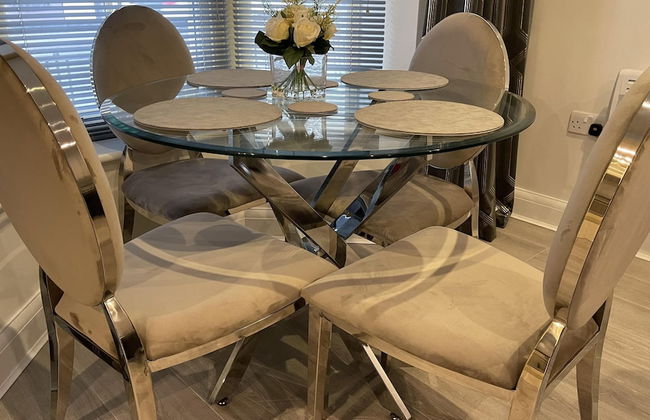 Lovely 1-bed Apartment in Town Centre Colchester - Foto 9