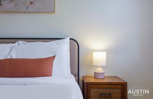 Modern Haven with King Suite and Impeccable Location - Foto 27