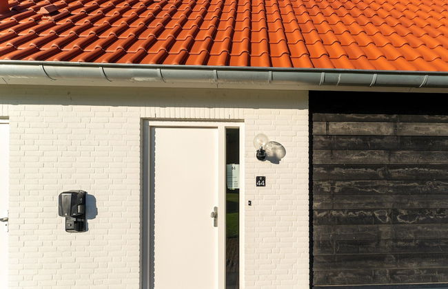 Beautiful Holiday Home in Scherpenisse With Charming Terrace - Foto 4