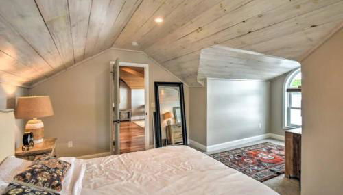 Unmatched Lakefront Home! - Foto 2