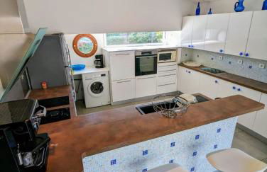 Magnifique maison avec piscine, idéalement située - Foto 20