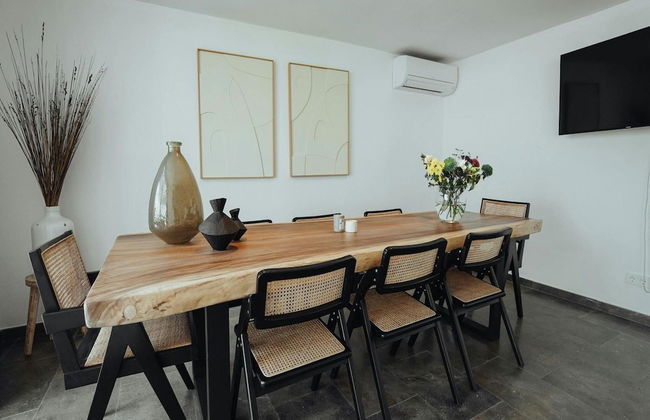 Luxurious Villa With Bright Terrace - Foto 27