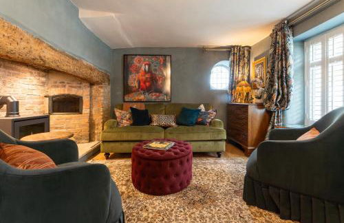 St James Cottage - Luxurious Dorset Escape in Idyllic Milton Abbas - Photo 27