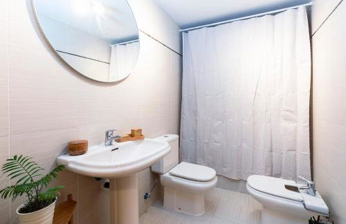 El Nido del Pirineo Estilo y Calidez en Villanúa - Foto 11