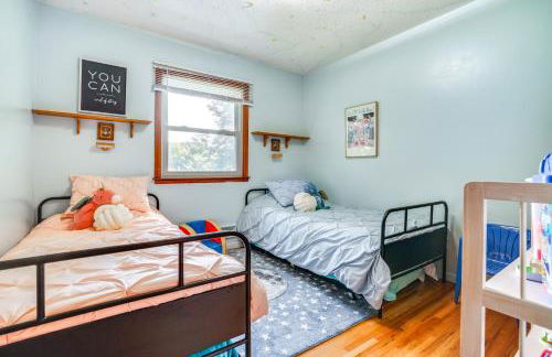 Family-Friendly Cottage Grove Home with Fireplace! - Foto 15