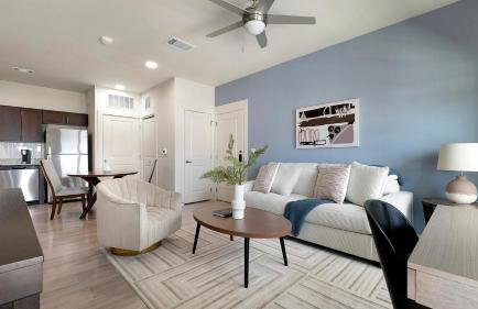 Landing Stylish 1BD Clubhouse Gym - Foto 1