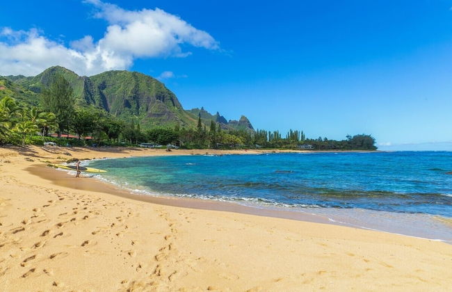 Camp Alealea 1 3 Bedroom Home by RedAwning - Photo 36