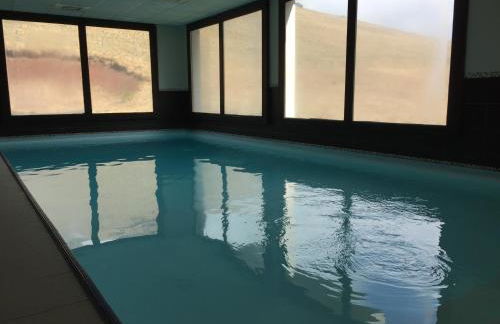 Lama-Gîte-des-Puys T3 Lamado vue époustouflante sud avec grande terrasse - Photo 22