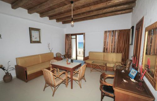 Tris Ekklisies Seaside Beach Apartment - Liviko - Foto 9