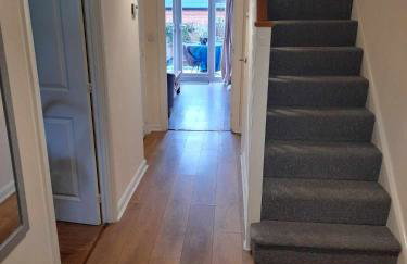 Silverstone White House - Photo 12