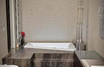 Campo de' Fiori Grand Residence - Sleeps 8-10, Jacuzzi & Cinema - Photo 16