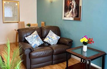 Rotherham Wickersley Village 2 Bedroom Apartment - Foto 3