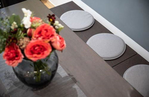 Big Central Apartment near Rotkreuzplatz with 3 BR for 12 PAX - Photo 5