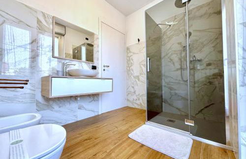 Appartamento privato con jacuzzi - Photo 3