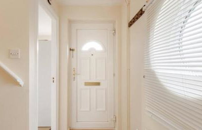 Cosy House- Sleeps 7 Centrally Located Free Parking, Fast WIFI Smart Tv with Sky and Netflix Business Travellers Relocators Leisure Welcome - Foto 24