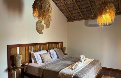 Tiki Pool's Bungalows - Foto 13