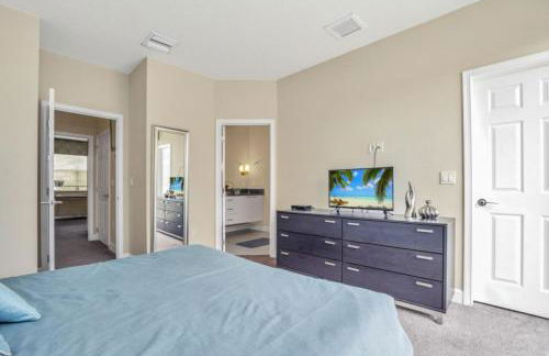3 Bed Town Home With Splash Pool! 3 Bedroom Townhouse by RedAwning - Foto 44