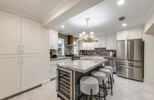 Pool and Home Theater Lighthouse Point Home! - Foto 10