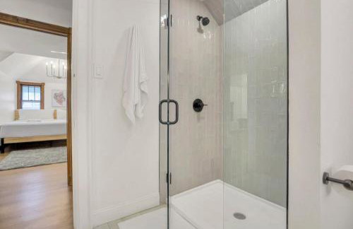 Updated 4BD House Near German Village w Parking - Foto 16