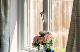 Wimbledon Town Centre Garden Apartment with private parking - Sleeps 5 - Foto 8