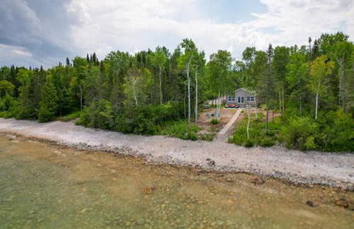 Cheboygan Getaway with Fire Pit and Lake Access! - Photo 33