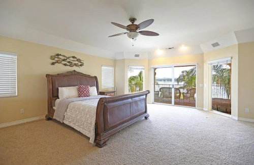 Lakeside Mansion Waterfront 34 beds Boat ramp - Foto 61