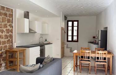Renovated village house in peaceful town near Med - Air conditioning, balcony - Foto 6
